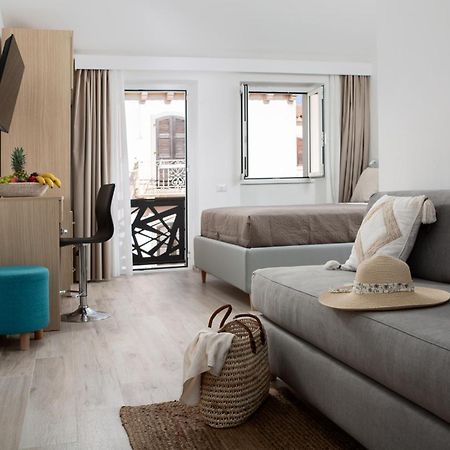 Tresor Hotell Santa Teresa Gallura Eksteriør bilde
